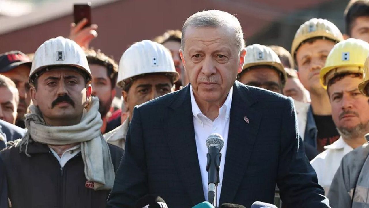 Cumhurbaşkanı Erdoğan açıkladı! Maden patlamasında hayatını kaybeden madencilerin ailelerine maddi destek verilecek!