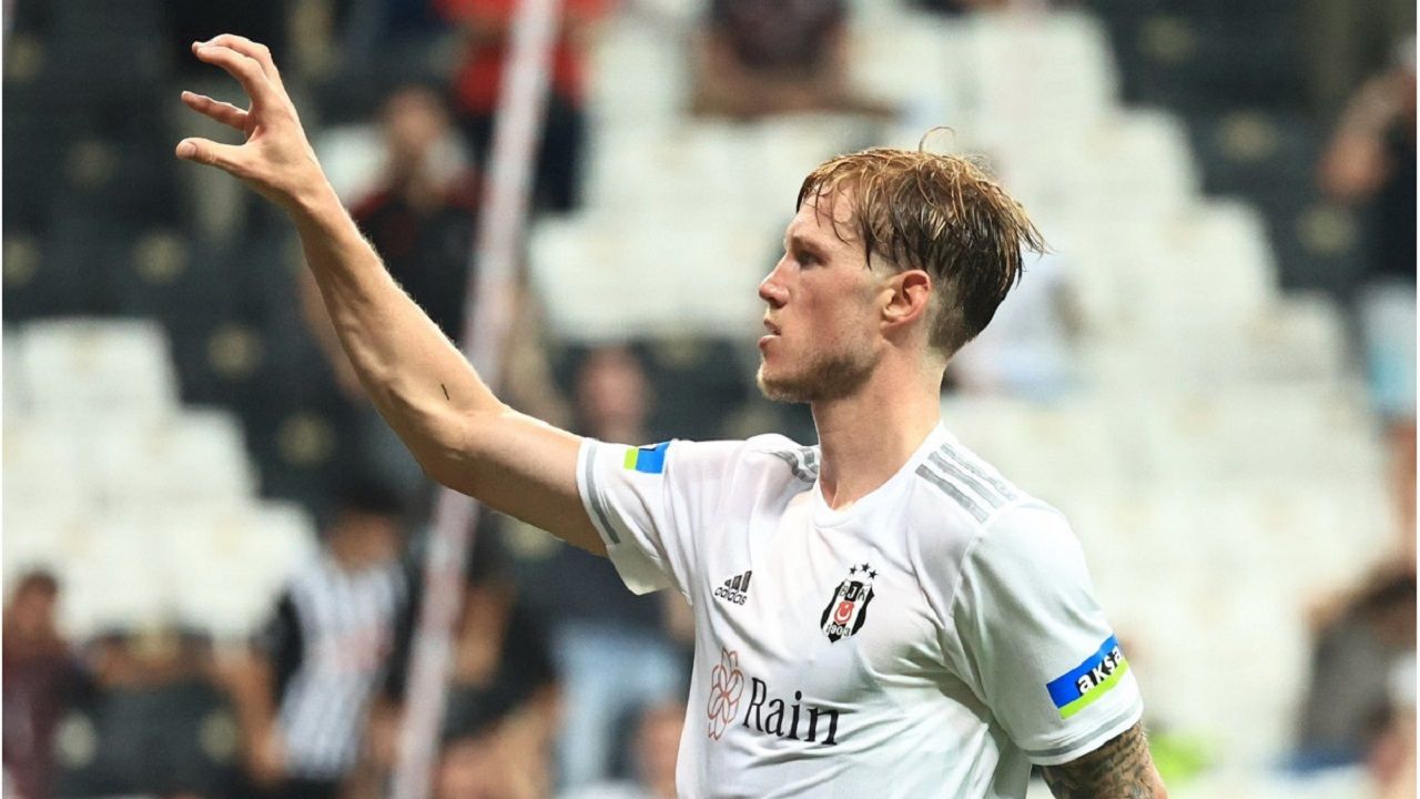Wout Weghorst gidişiyle Beşiktaş’a 2,8 milyon euro kazandırdı!